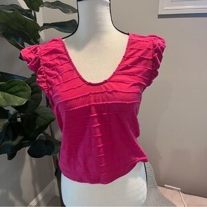 NEW WITH TAGS!! ANTHROPOLOGIE Scalloped Fuschia Tank
